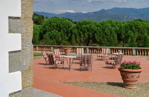 Reggello Villa | 618 m² Villa ∙ 10 bedrooms ∙ 20 guests