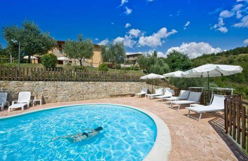 Valfabbrica House | 69 m² Farmhouse ∙ 2 bedrooms ∙ 8 guests