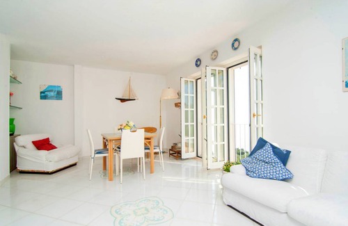 Sant'Agata sui Due Golfi Apartment | 70 m² Apartment ∙ 1 bedroom ∙ 4 guests