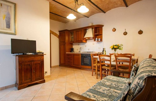 Gorgognano Apartment | 70 m² Apartment ∙ 2 bedrooms ∙ 6 guests