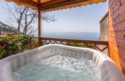 Furore House | 70 m² House ∙ 2 bedrooms ∙ 4 guests