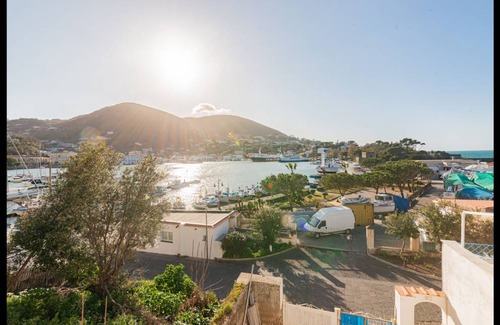 Ischia Porto Apartment | 80 m² Apartment ∙ 2 bedrooms ∙ 4 guests