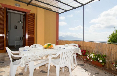 Massa Lubrense Apartment | 80 m² Apartment ∙ 2 bedrooms ∙ 5 guests