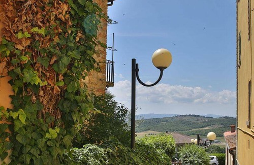 Pergine Valdarno House | 80 m² House ∙ 2 bedrooms ∙ 4 guests