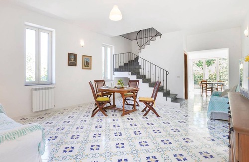 Priora House | 80 m² House ∙ 1 bedroom ∙ 4 guests