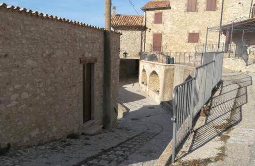 Scheggino House | 80 m² House ∙ 2 bedrooms ∙ 6 guests