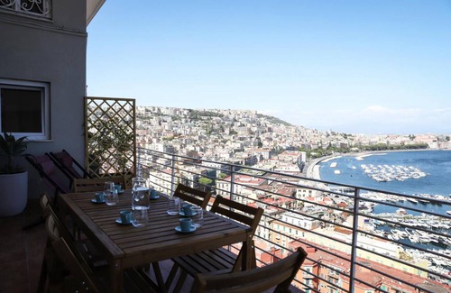 Mergellina Apartment | 90 m² Apartment ∙ 2 bedrooms ∙ 6 guests