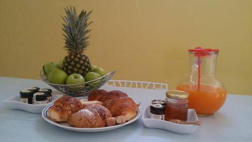 Reggio Calabria Bed & Breakfast | 90 m² Bed and breakfast ∙ 4 guests