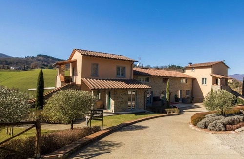 Porrena Villa | 945 m² Villa ∙ 14 bedrooms ∙ 28 guests