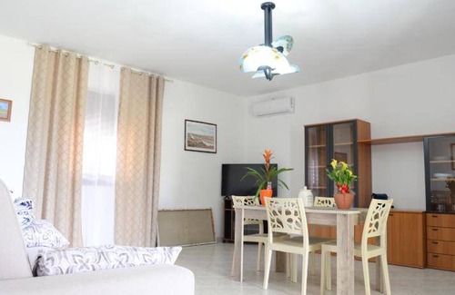Scanzano Jonico House | 95 m² House ∙ 2 bedrooms ∙ 6 guests