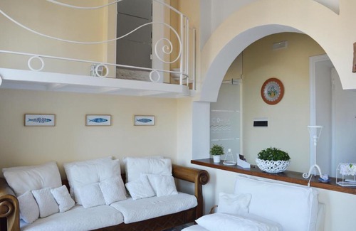 Historical Downtown Salerno Bed & Breakfast | Acquablu Charme Suites - B&B Salerno