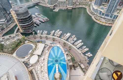 Dubai Marina Apartment | Address Marina - One Bedroom Apartment located 26th Floor with Marina Mall and Sheikh Zaid View and access to all amenities - attached to Dubai Marina Mall