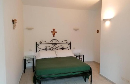 Ischia Porto Apartment | Al Giardino