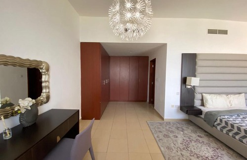 Dubai Marina Apartment | Al Mashreq 2BR with Panoramic Sea View - Sadaf 6 JBR