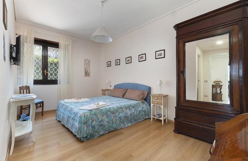 Castellammare di Stabia Villa | Amore Rentals - Villa Panorama