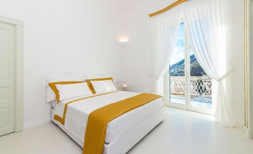 Amalfi Villa | AMORE RENTALS - Palazzo della Storia