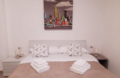 Pozzuoli Apartment | Anfiteatro House