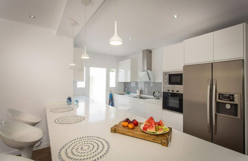 Posillipo House | Angela House 12 People Wifi 78447