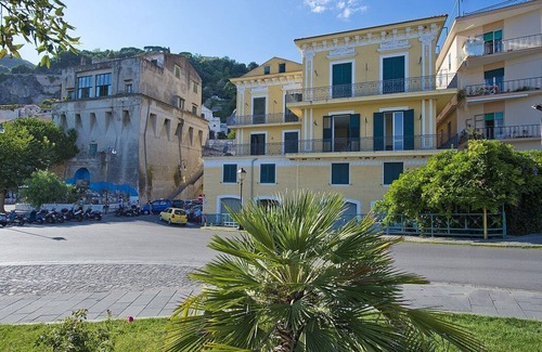 Vietri sul Mare House | Appartamento Mariuccia C: A bright apartment situated at a short distance from the beach, with Free WI-FI.