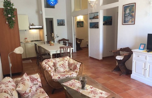 Palau Apartment | AT THE PALAU CENTER AND 300 METERS FROM THE SEA