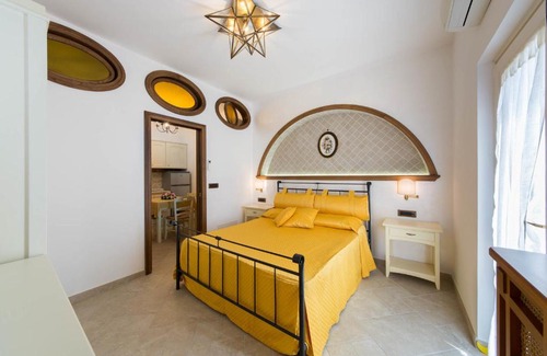 Piano di Sorrento Bed & Breakfast | B&B La Casa Nel Giardino