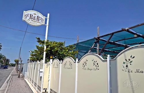 Pompei House | B&B LE MAGNOLIE