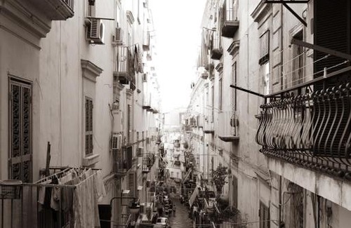 Quartieri Spagnoli Bed & Breakfast | B&B True Naples