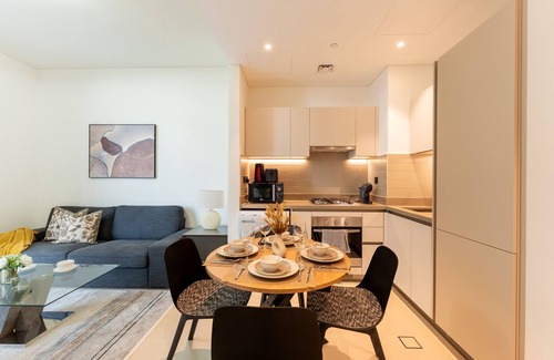 Dubai Apartment | Beautiful 1 Bed in Sobha Creek Vista
