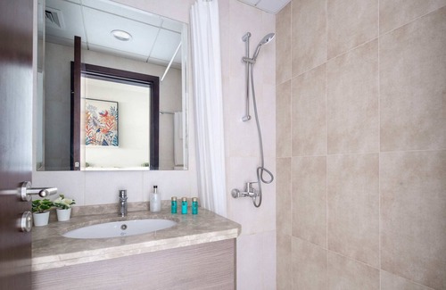 Dubai Sports City Apartment | Beautiful and Spacious Studio in Sports City