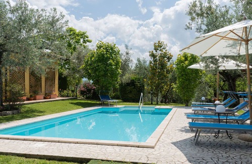 Fara in Sabina House | Beautiful private villa for 6 people with A/C, WIFI, private pool, TV and patio
