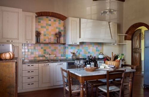 Bucine Villa | Beautiful private villa for 22 people with WIFI, A/C, private pool, TV, patio and panoramic view
