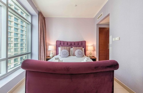 Downtown Dubai Apartment | BellaVista Burj Views Tower Opposite Dubai Mall