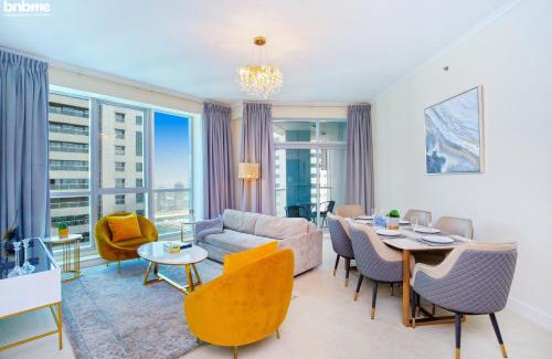 Dubai Marina Apartment | bnbmehomes - Experience Luxurious Sky High Marina Living - 8044