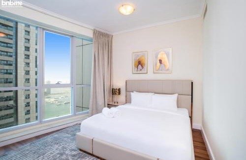 Dubai Marina Apartment | bnbmehomes - Experience Luxurious Sky High Marina Living - 8044