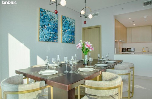 Dubai Marina Apartment | bnbmehomes - Luxe High Floor - Full Seaview - 2804