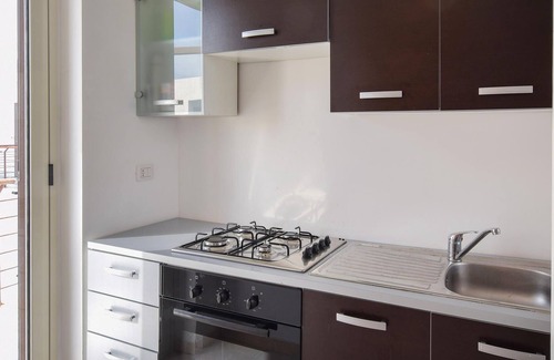 Isca Marina Apartment | Bright apartment with sea view, located on the east coast of Calabria.