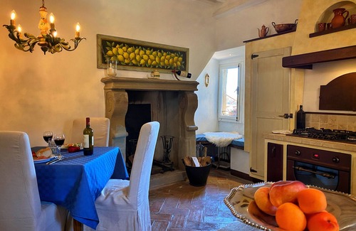 Cortona Old Town House | Built in 1251 yet totally remodeled in 2014- Located in Historic Cortona City