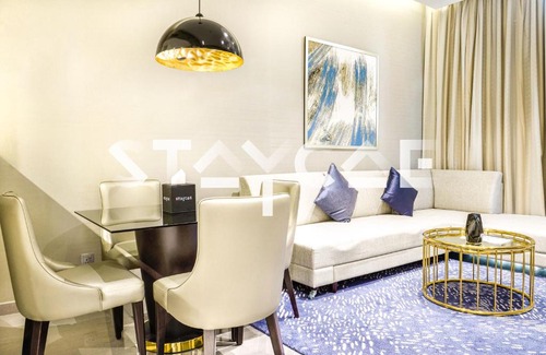 Downtown Dubai Apartment | Business Bay City View