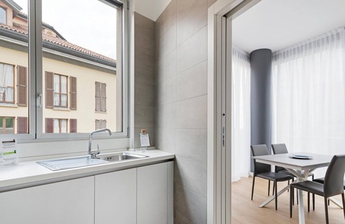 Porta Garibaldi Apartment | Capelli 2