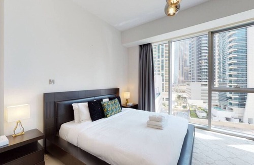 Dubai Marina Apartment | Captivating Two Bedroom in the Marina