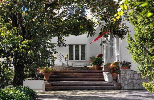 Sant'Agata sui Due Golfi Villa | Casa Bianca: Town Centre & Private Swimming Pool