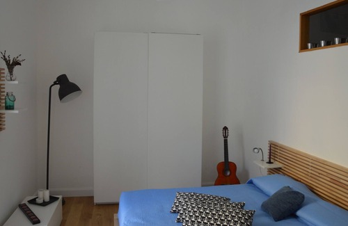 Vittorio Emanuele Apartment | Casa Flora al Corso, elegant apartment adjacent to the Central Funicular