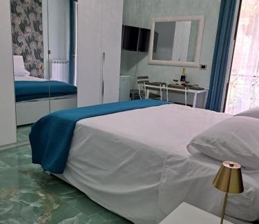 Naples Bed & Breakfast | Casa Rosy