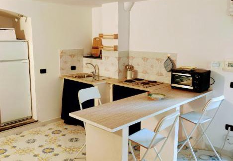 Historical Downtown Salerno Apartment | Casa Vacanze Creuza de ma, Salerno centro