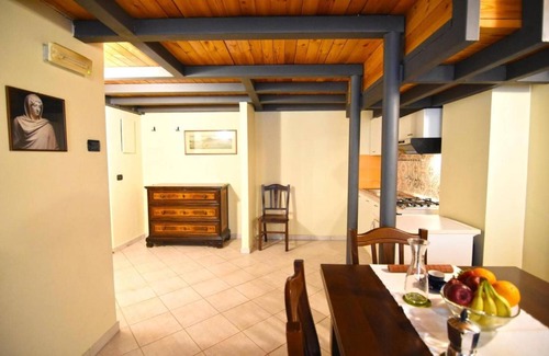 Quartieri Spagnoli Apartment | Case Cosi Napoli