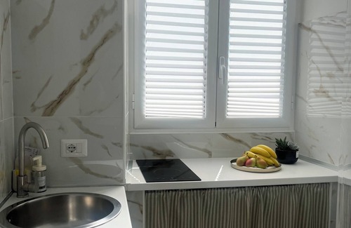 Portici Apartment | Centric apartment, bright and cozy, well connected to public transport