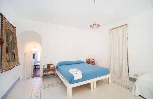 Tiberio Apartment | Cesina Home