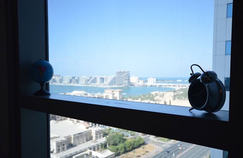 Dubai Apartment | City Nights - Ocean Heights Sea View Condo