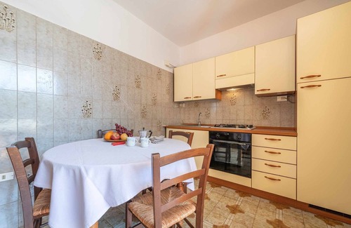 Cala Gonone Apartment | COLLODI HOUSE: convenient to the beach and main services