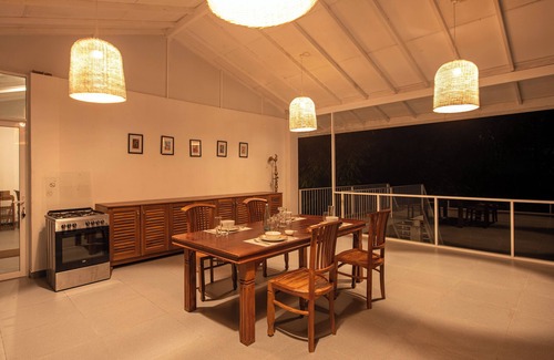 Kadugannawa House | Colonial-style bungalow with private pool, mountain views and tranquil vibes.